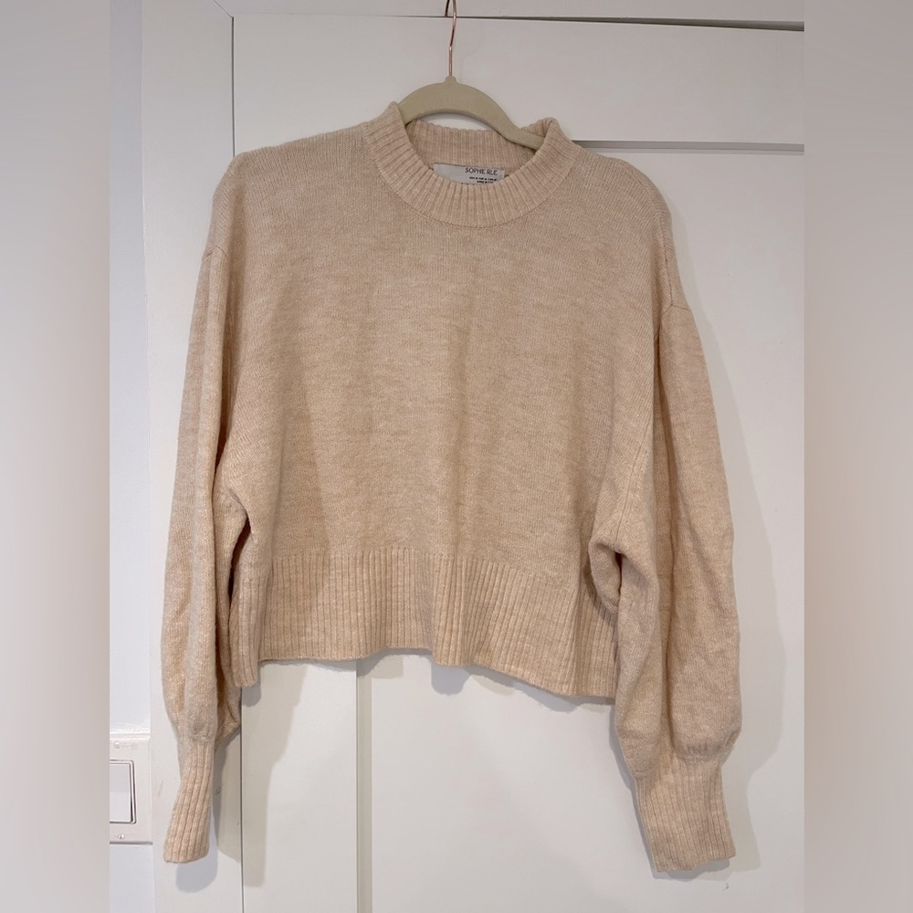 Mock neck sweater with bubble sleeves